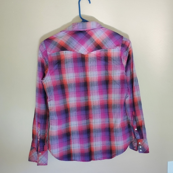 Levi's women's 100% cotton plaid purple orange gray pocket casual flannel shirt - Picture 3 of 4